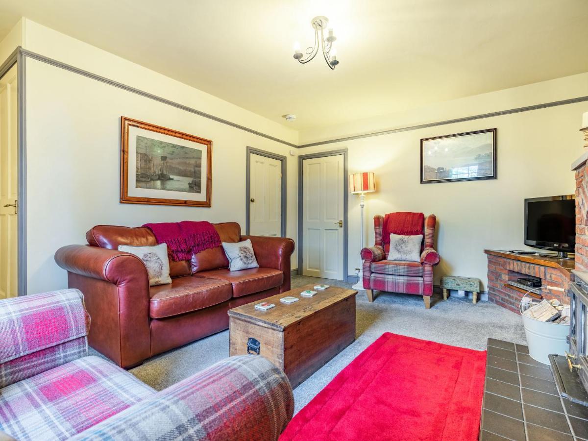 Villa Wychwood Whitby Esterno foto